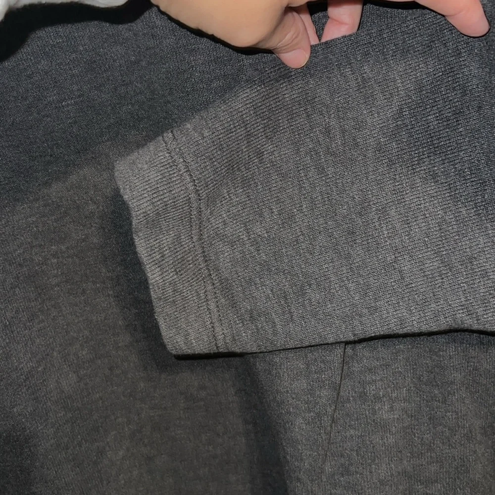 GAP classic neck